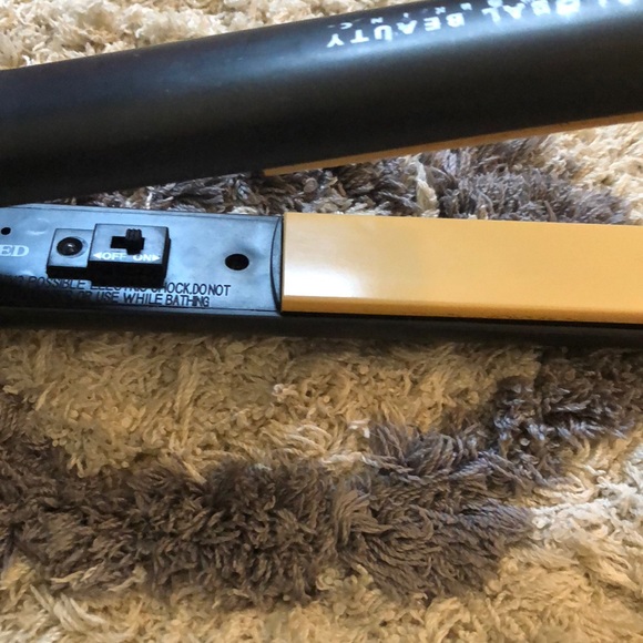 Hair Straightener main image 6